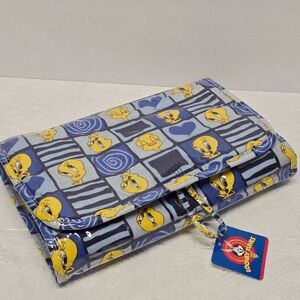 VINTAGE 2000 LOONEY TUNES TWEETY BIRD TRAVEL ORGANIZER MAKEUP TOILETRY CASE